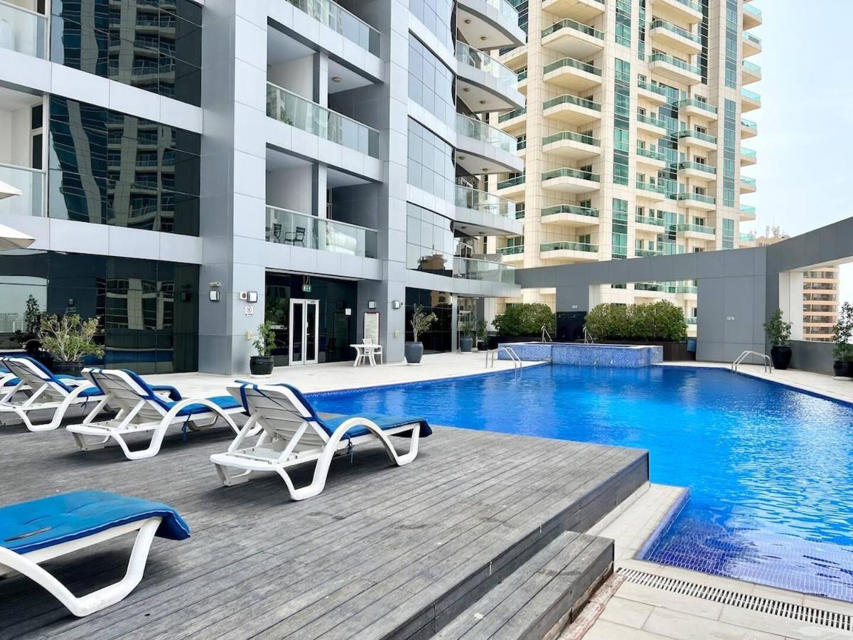 Apartment Luxury Modern In Marina With Sea View Dubai