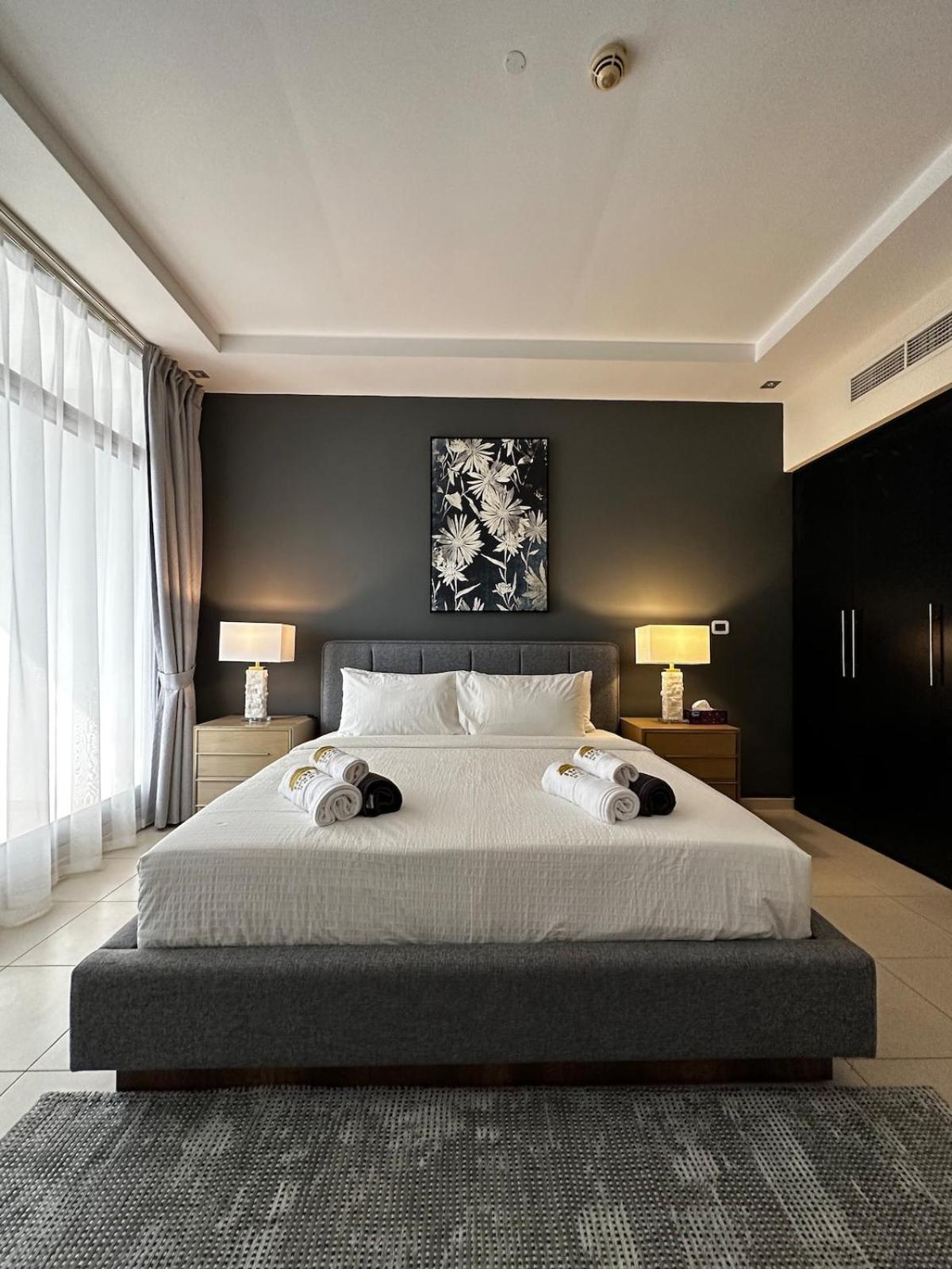 Apartment Luxury Modern In Marina With Sea View *